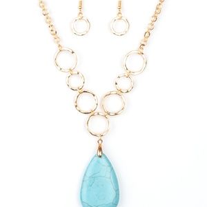 Livin On A PRAIRIE - Gold Paparazzi Necklace